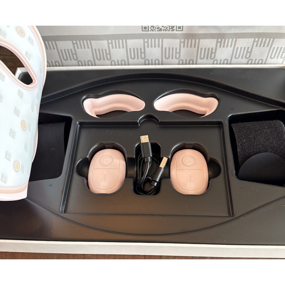Red Light Therapy Mask Glow Wireless LED Face Rechargeable Ergonomic Design - Picture 5 of 11